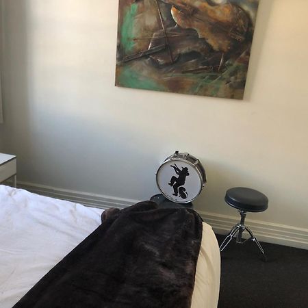 Cat And Fiddle Balmain Hotel Sydney Luaran gambar