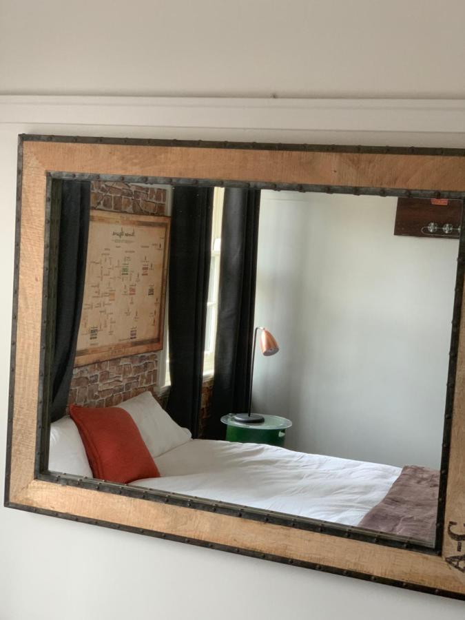 Cat And Fiddle Balmain Hotel Sydney Luaran gambar