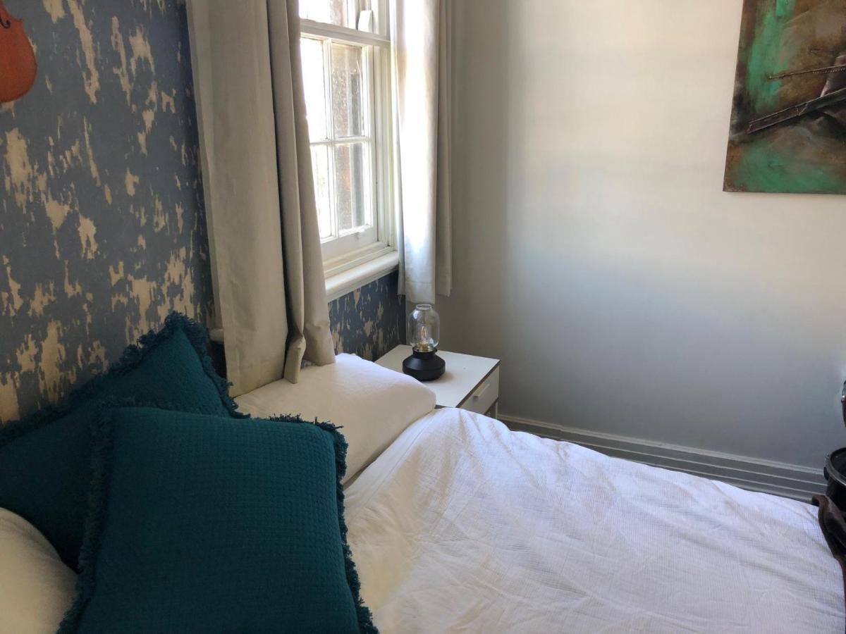 Cat And Fiddle Balmain Hotel Sydney Luaran gambar